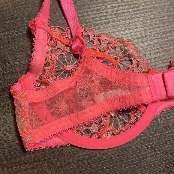 Victoria’s Secret VS For Love and Lemons Daisy Bra Hot Neon Pink ~ size S Small - Picture 6 of 12